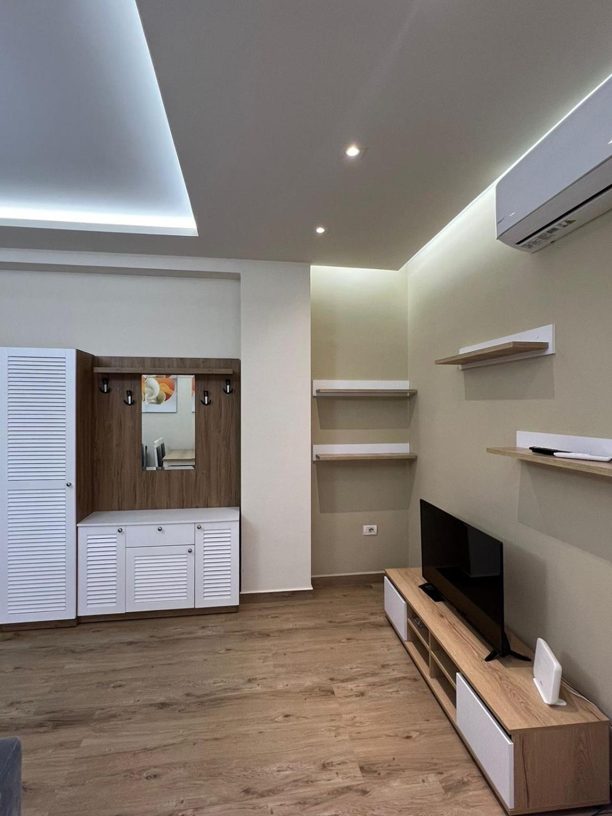 Condor Center Luxury Apartment Tirana
